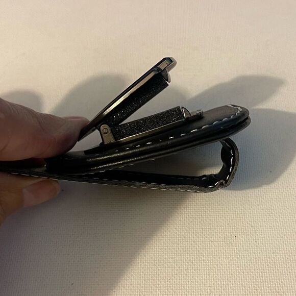 Mazda Logo Sunglass Holder for Car Black PU Leather NWT - Picture 7 of 9